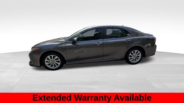 Used 2023 Toyota Camry LE FWD image 3