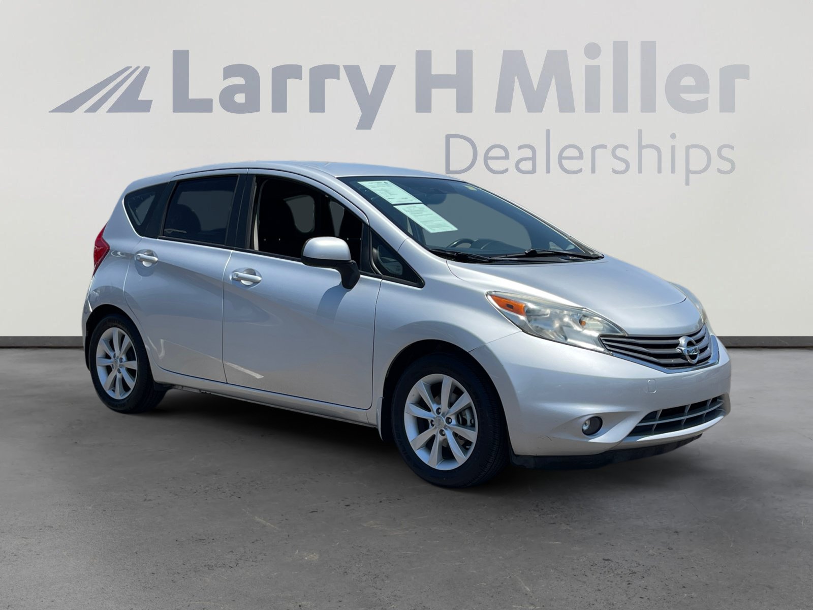 Used 2014 Nissan Versa Note SV w/ SL Package FWD image 7