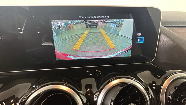 Used 2021 Mercedes-Benz GLA 250 4MATIC image 23