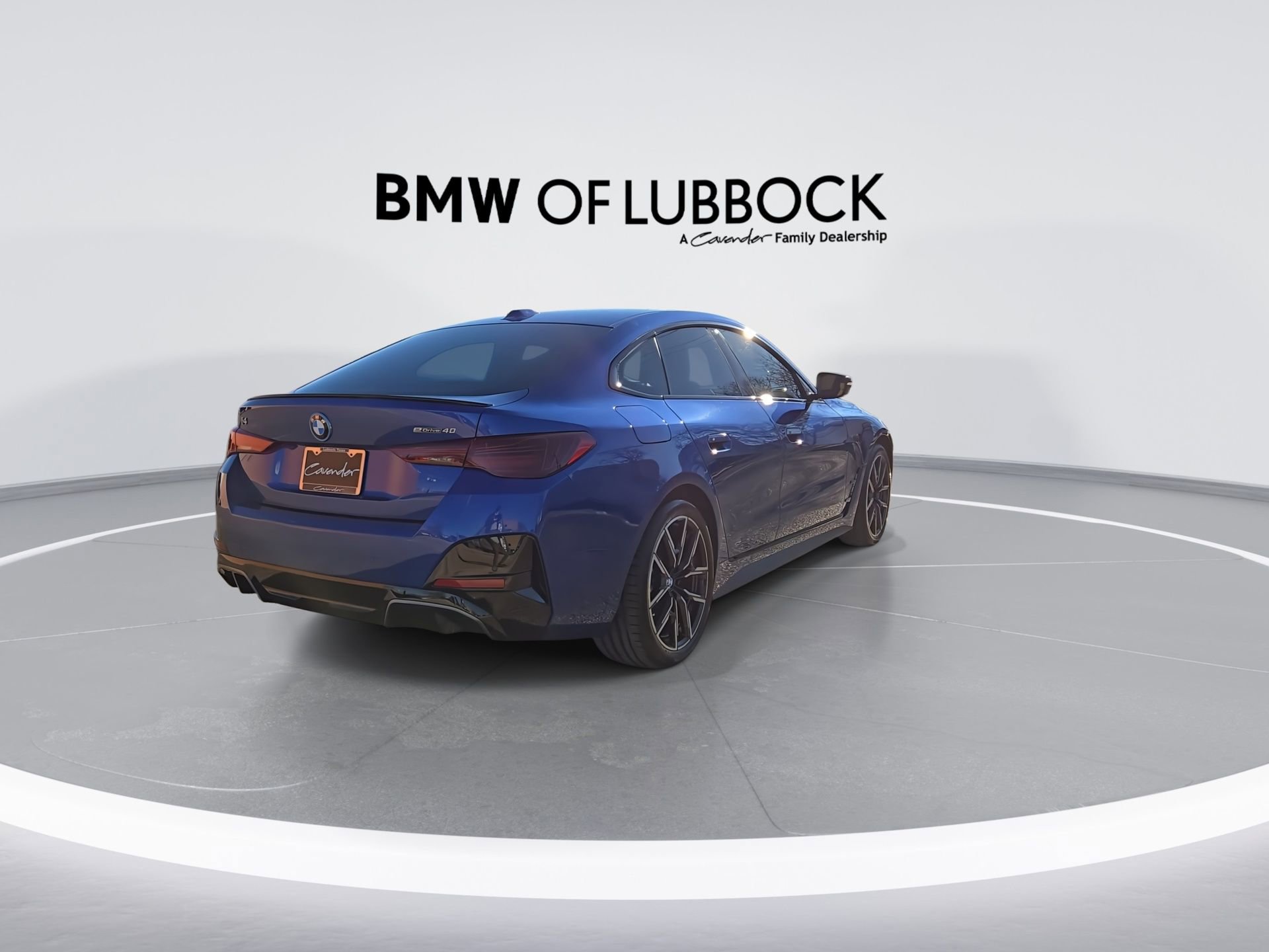 Used 2025 BMW i4 eDrive40 w/ M Sport Package RWD image 8