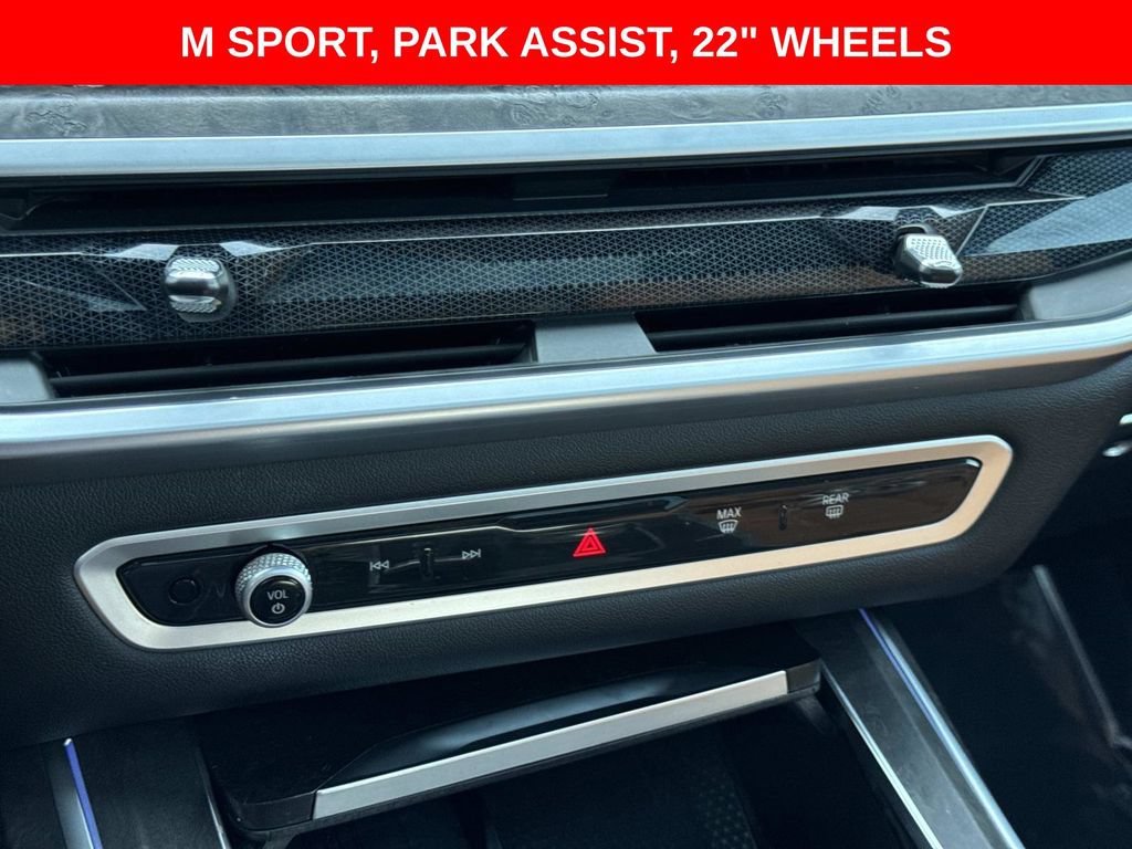Used 2023 BMW X7 xDrive40i w/ M Sport Package AWD/4WD image 26