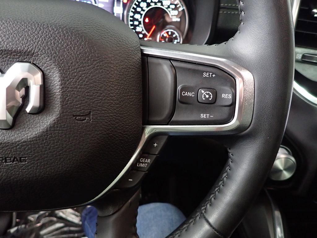 Used 2023 RAM 1500 Laramie image 30