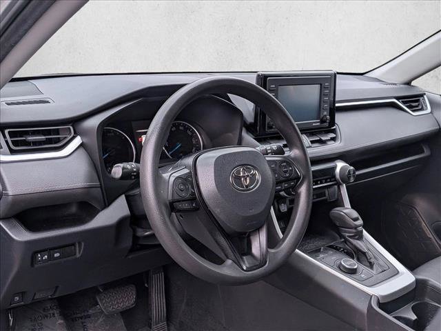 Used 2020 Toyota RAV4 XLE image 10