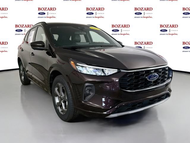 Certified 2023 Ford Escape ST-Line Select w/ Tech Pack #2 AWD/4WD image 1