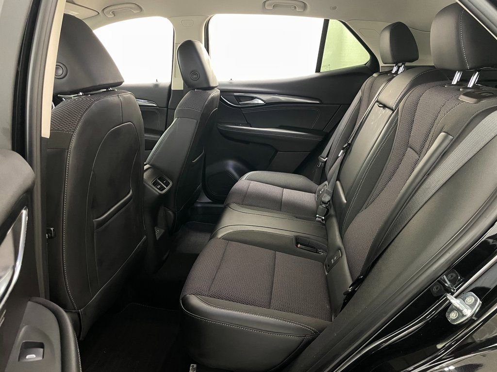 Used 2023 Buick Envision Preferred image 10
