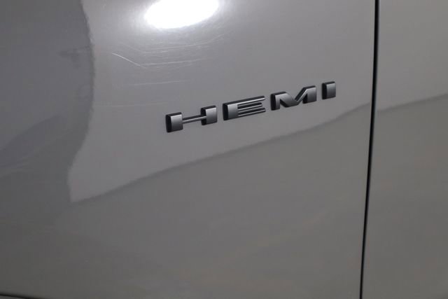 Used 2022 Dodge Durango R/T w/ Blacktop Package image 45