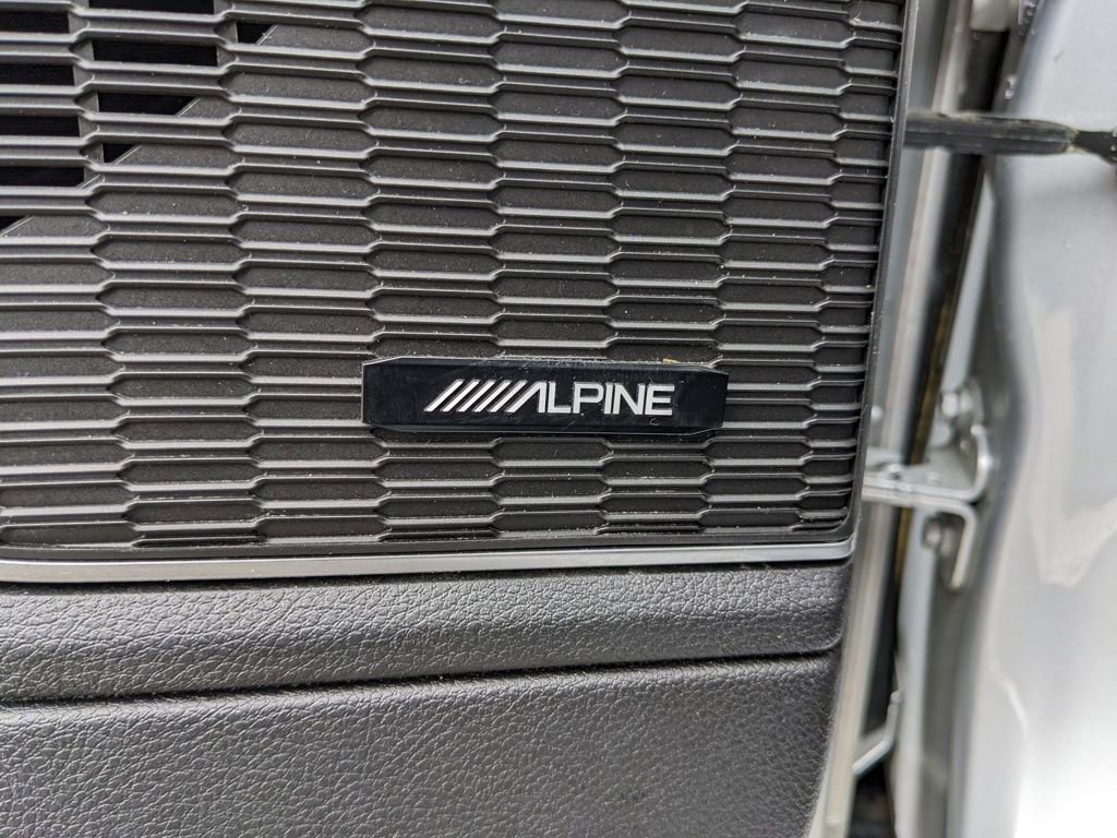 Used 2022 Jeep Grand Cherokee Limited image 35