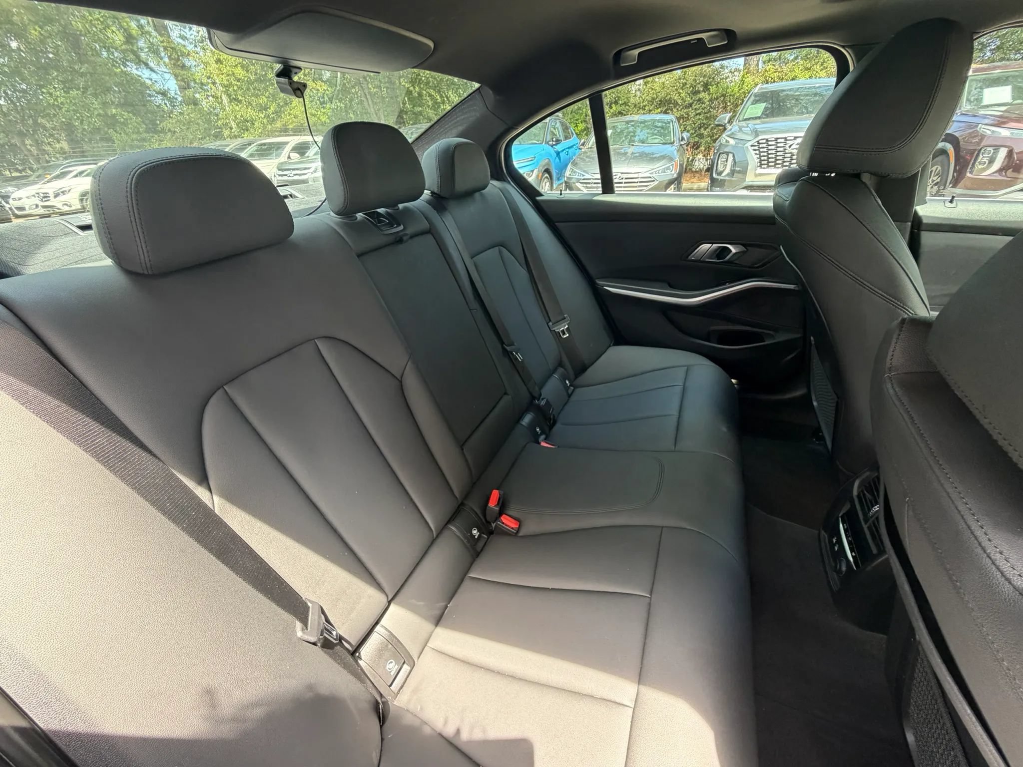 Used 2019 BMW 330i Sedan w/ Convenience Package RWD image 13