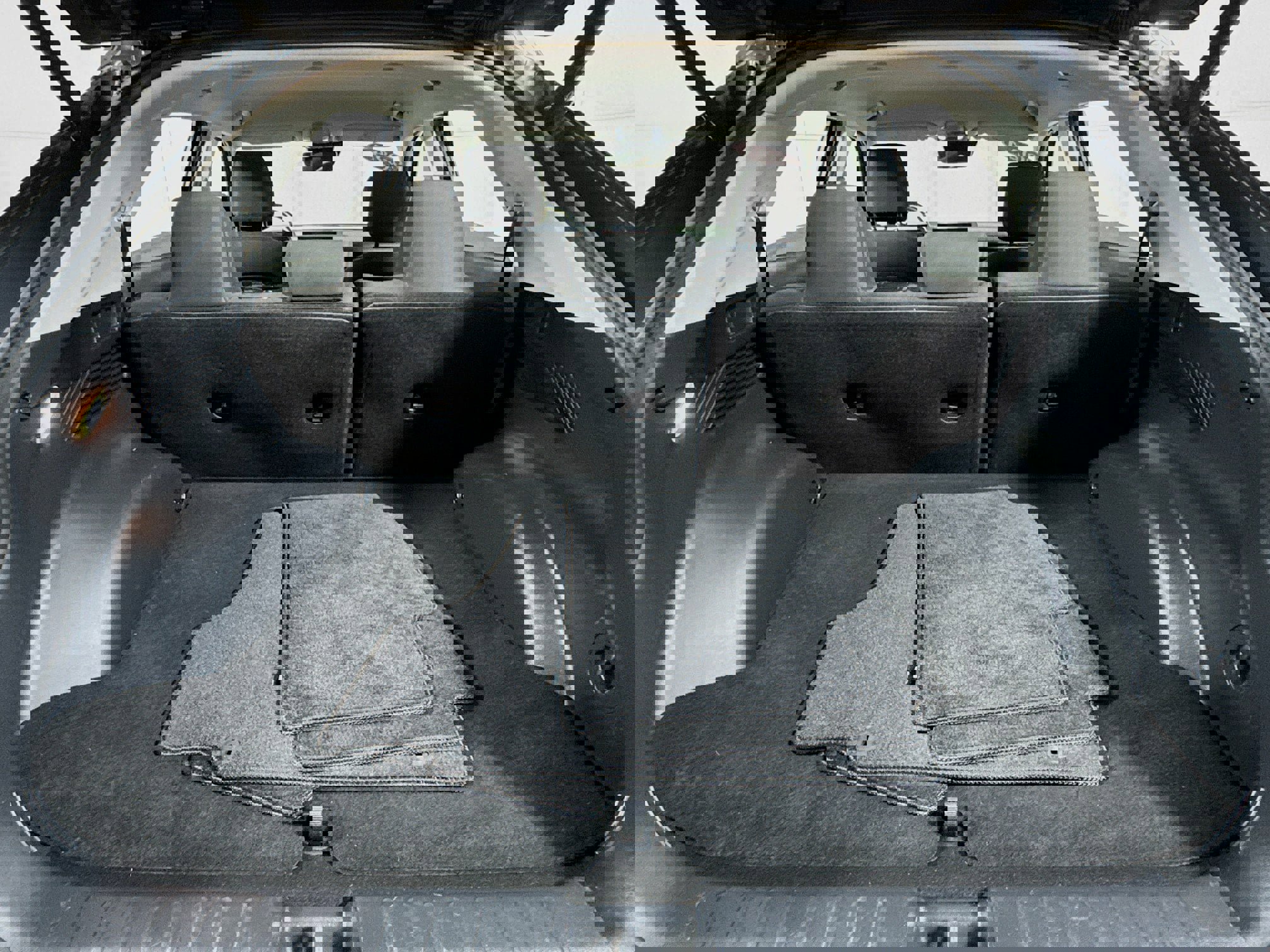 Used 2024 Hyundai Ioniq 5 SEL image 25