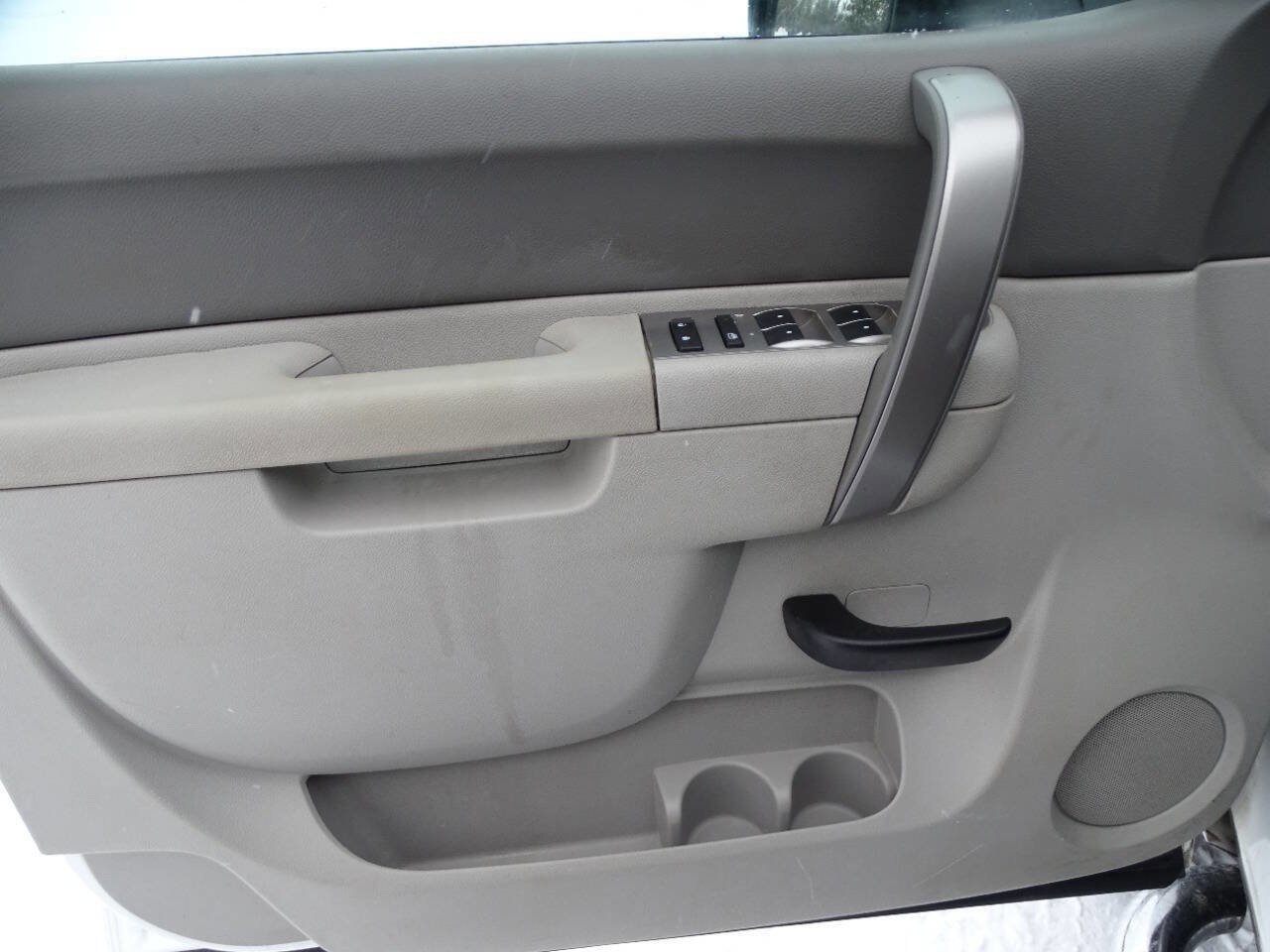 Used 2013 Chevrolet Silverado 3500 W/T image 12