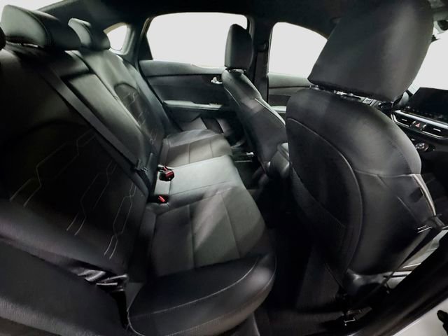 Used 2023 Kia Forte GT-Line image 29