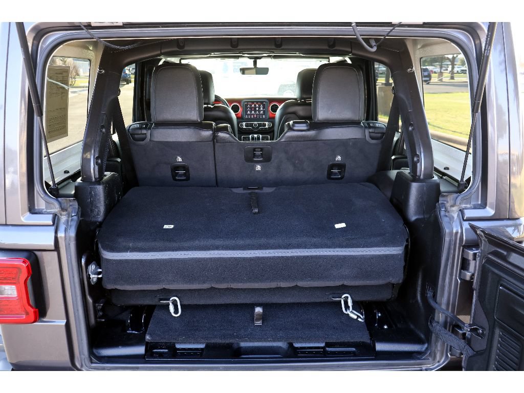 Used 2021 Jeep Wrangler Unlimited Rubicon AWD/4WD image 21