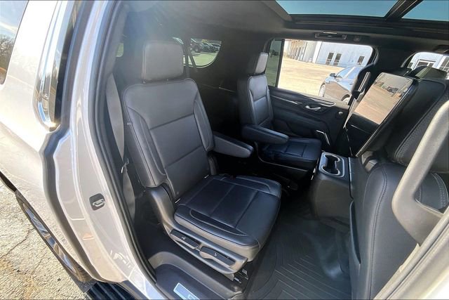 Used 2021 GMC Yukon XL Denali w/ Denali Ultimate Package RWD image 25