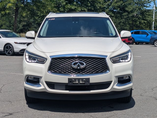 Used 2017 INFINITI QX60 Luxe w/ Premium Plus Package AWD/4WD image 2