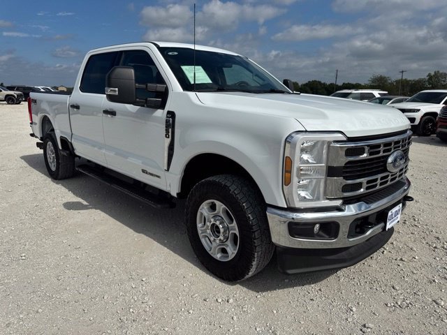 Used 2025 Ford F250 XLT w/ FX4 Off-Road Package AWD/4WD image 7