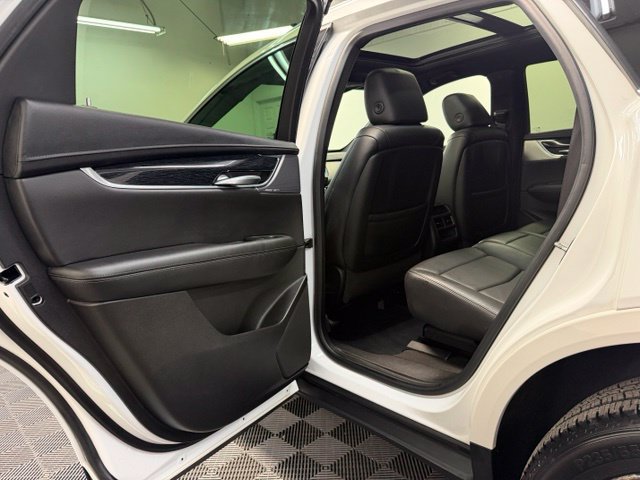 Used 2020 Cadillac XT5 Premium Luxury AWD/4WD image 27
