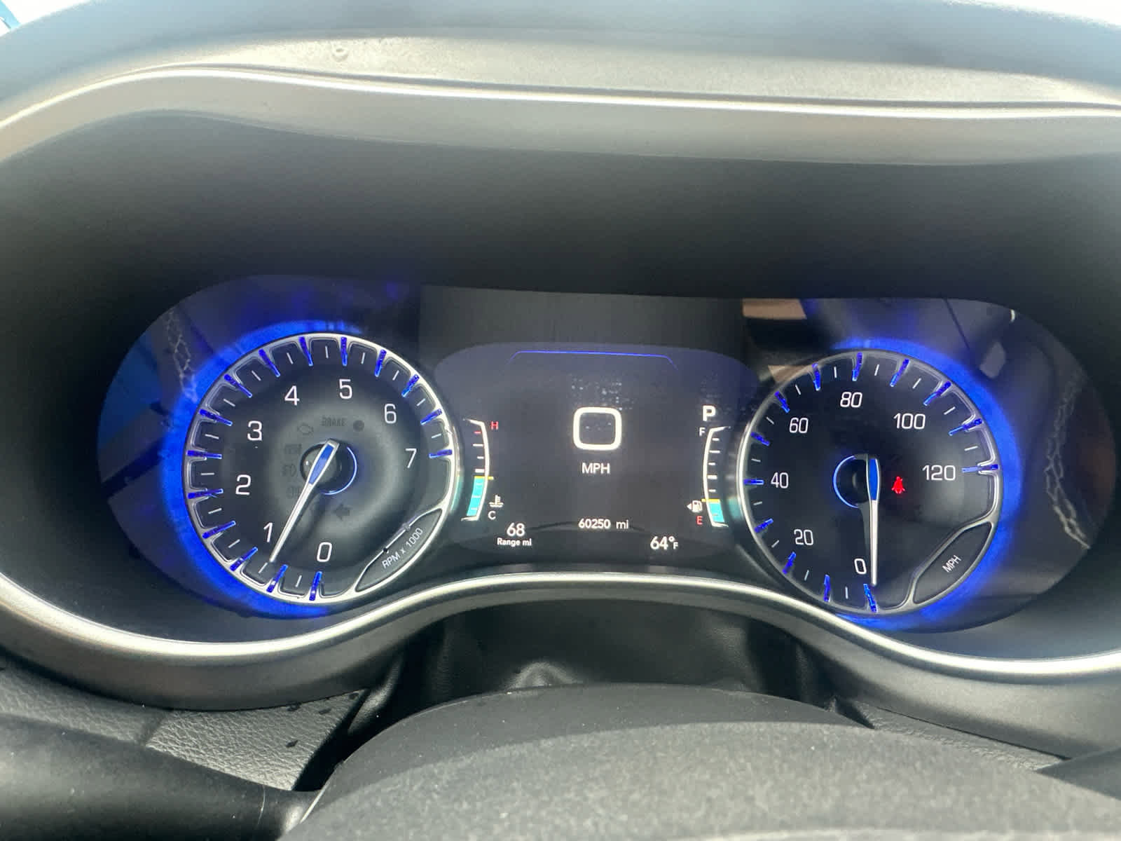 Used 2024 Chrysler Pacifica Touring-L image 29