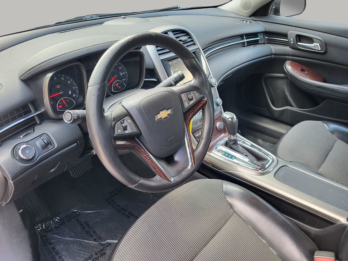 Used 2013 Chevrolet Malibu LT FWD image 15