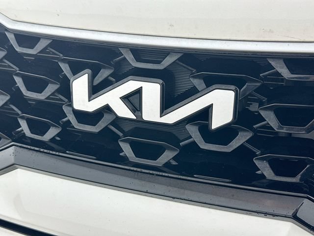 Used 2023 Kia Sorento EX AWD/4WD image 26