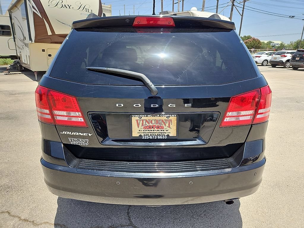 Used 2020 Dodge Journey SE FWD image 6