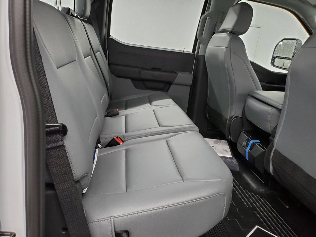 New 2026 Ford F350 XL w/ XL Off-Road Package image 23