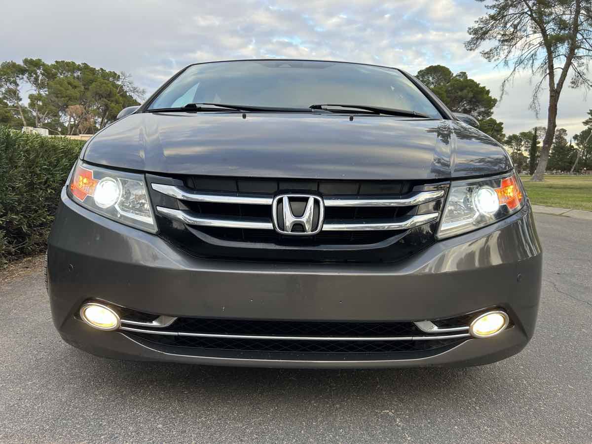Used 2015 Honda Odyssey Touring image 7