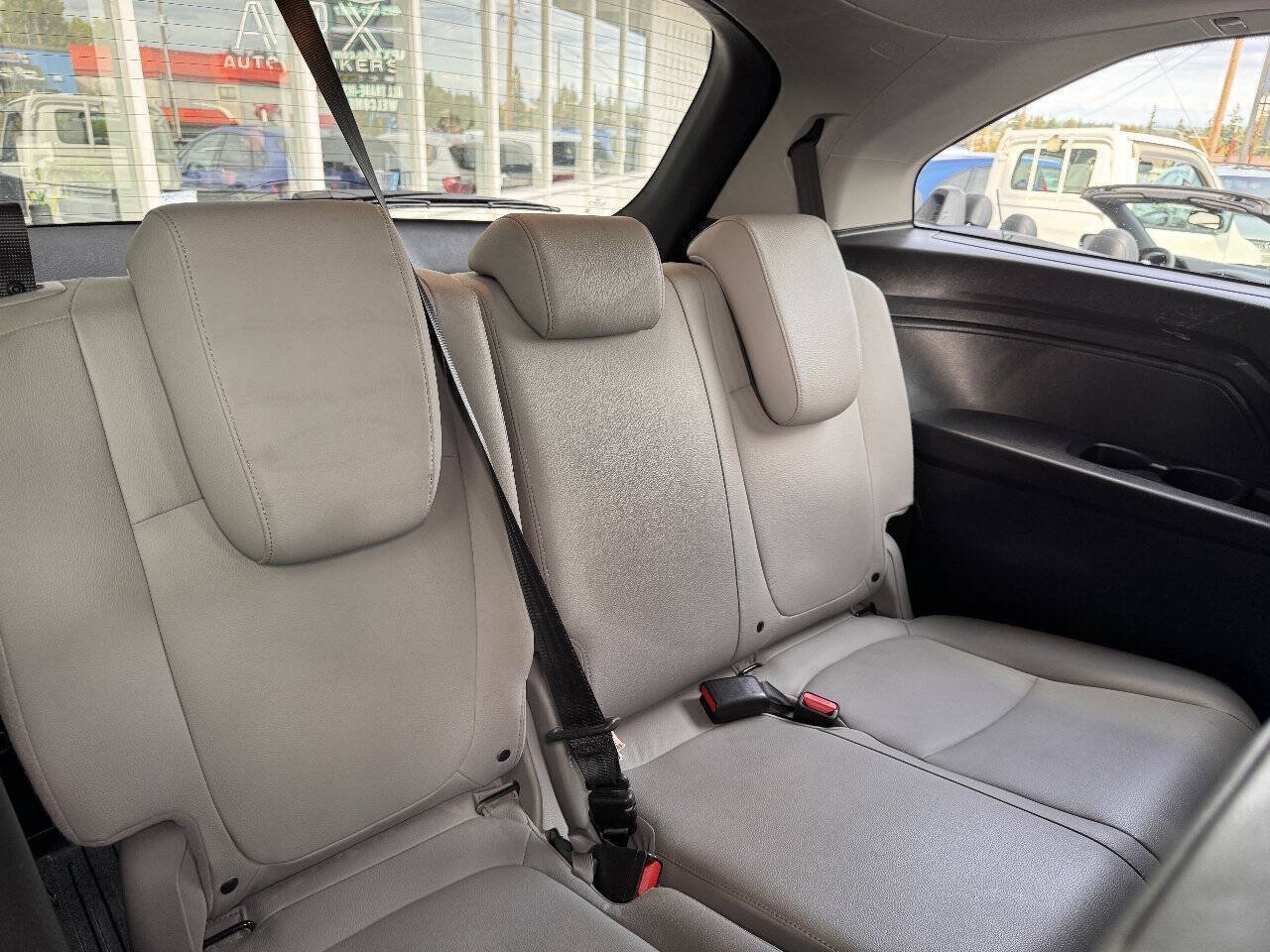 Used 2018 Honda Odyssey EX-L image 22