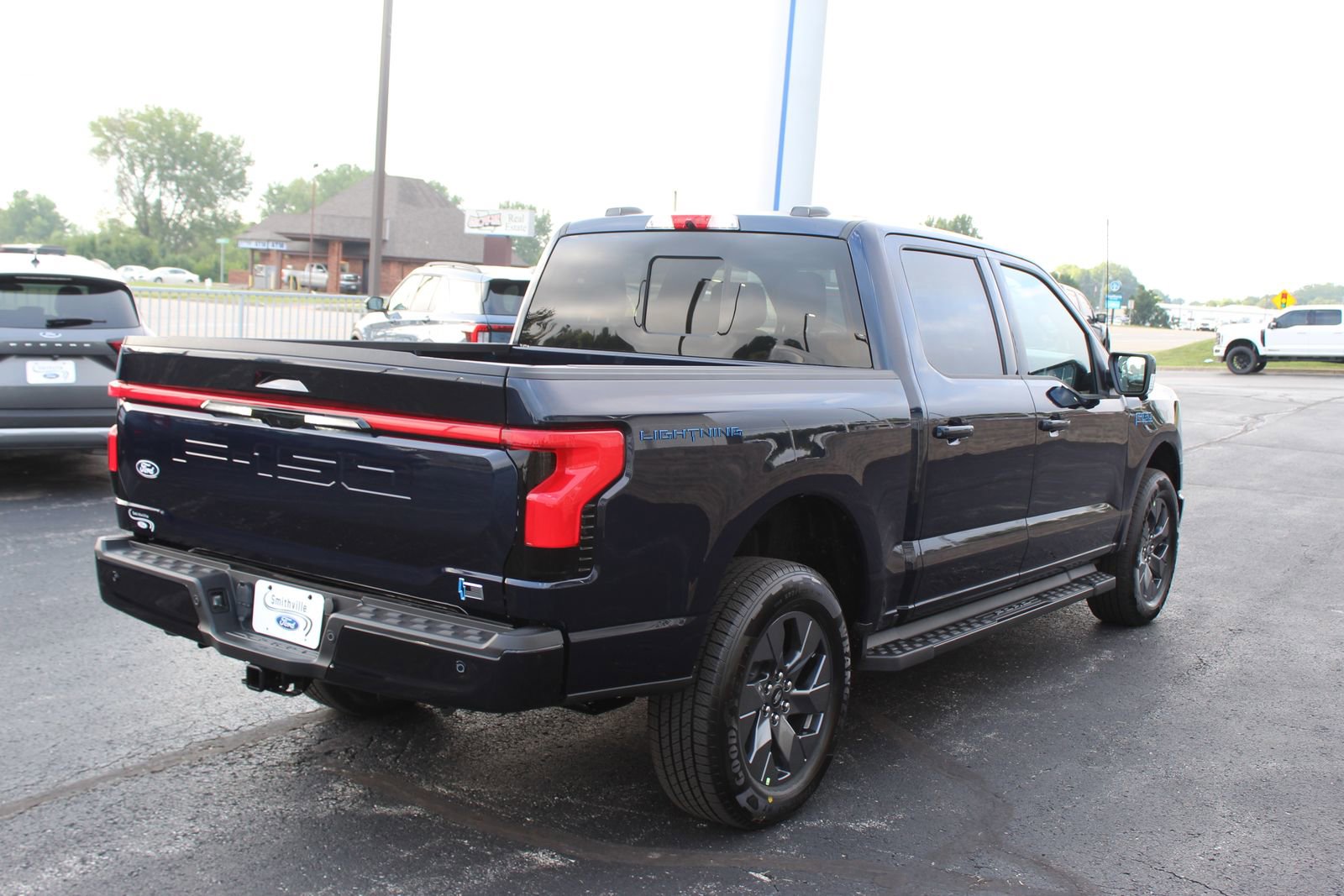 New 2025 Ford F150 Lightning Lariat image 5