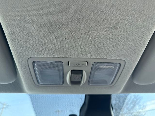 Certified 2023 Hyundai Venue SEL image 37