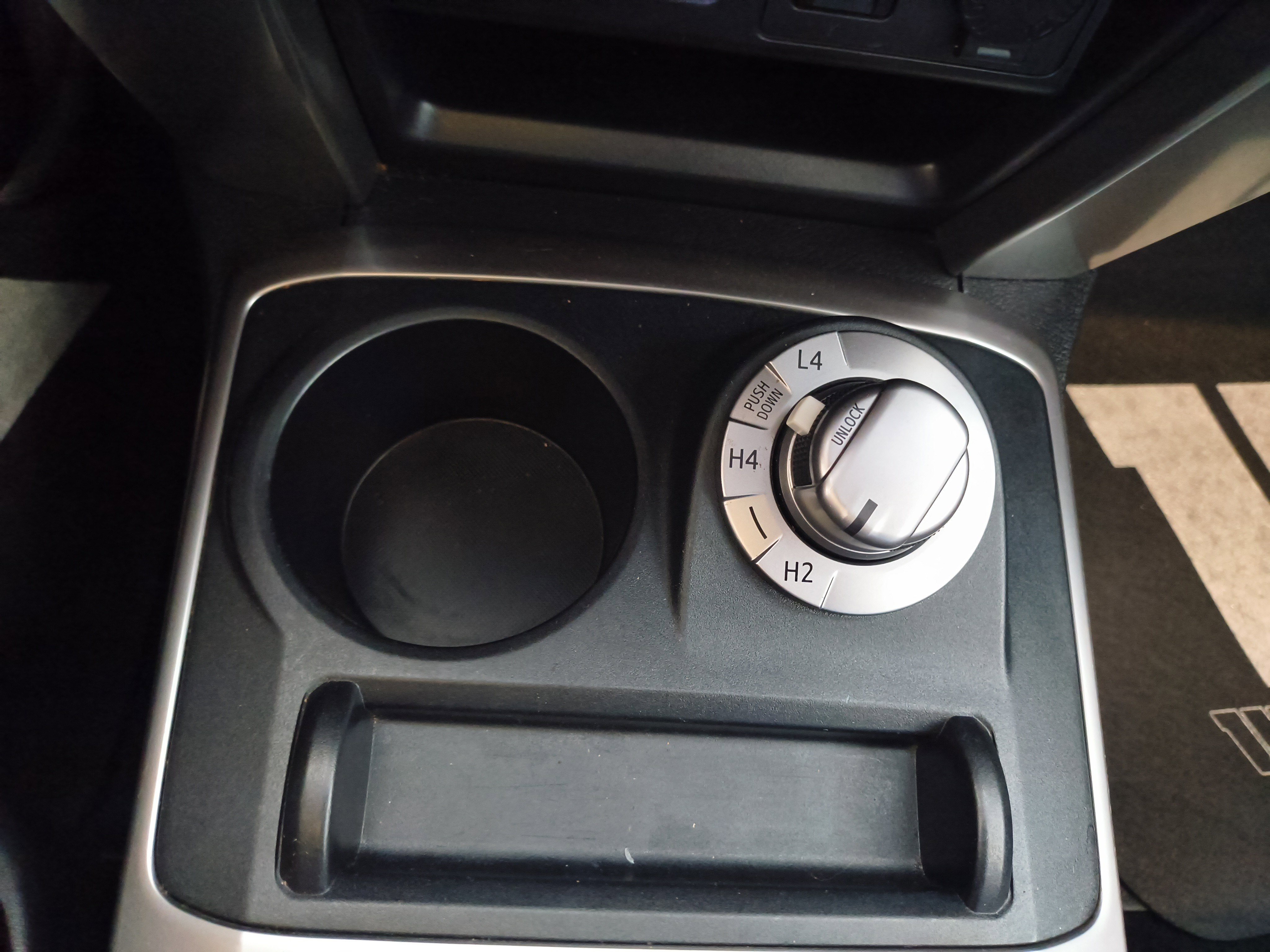 Used 2016 Toyota 4Runner SR5 image 17