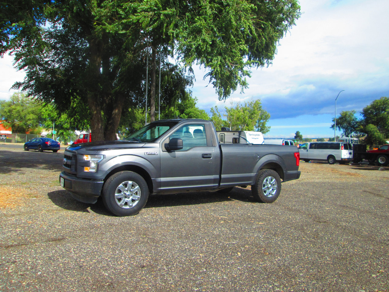Used 2016 Ford F150 XL w/ Equipment Group 101A Mid image 7
