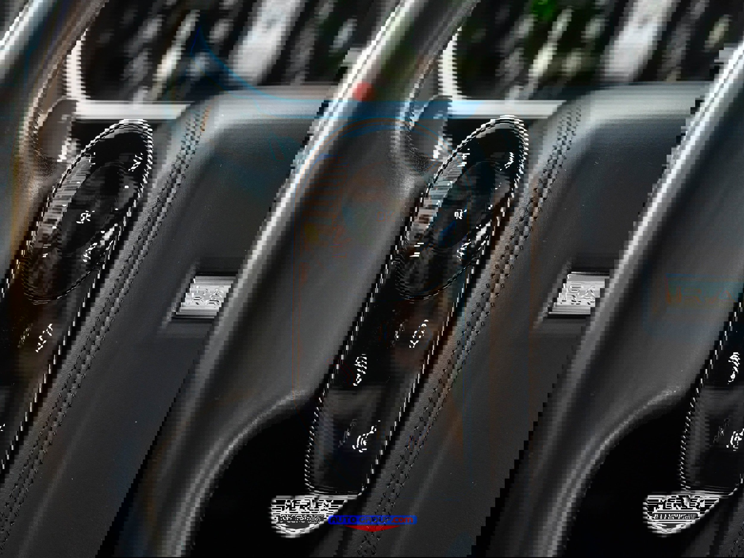 Used 2018 Land Rover Range Rover Long Wheelbase Supercharged image 26