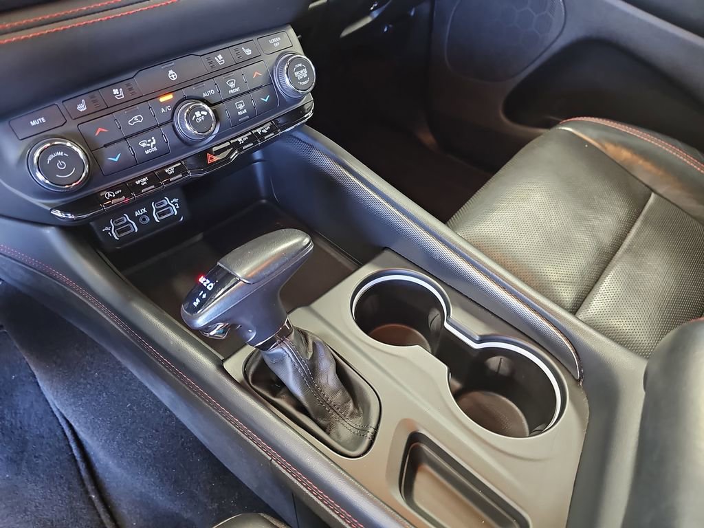 Used 2024 Dodge Durango GT AWD/4WD image 25