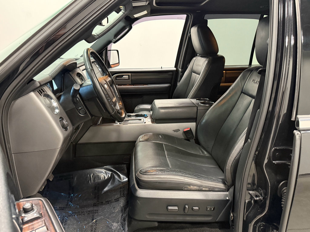 Used 2015 Ford Expedition Platinum image 10