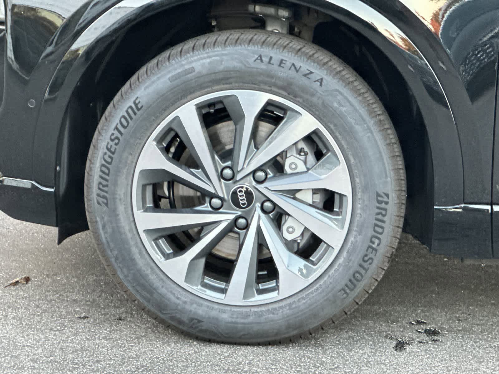 New 2025 Audi Q6 e-tron Premium AWD/4WD image 27