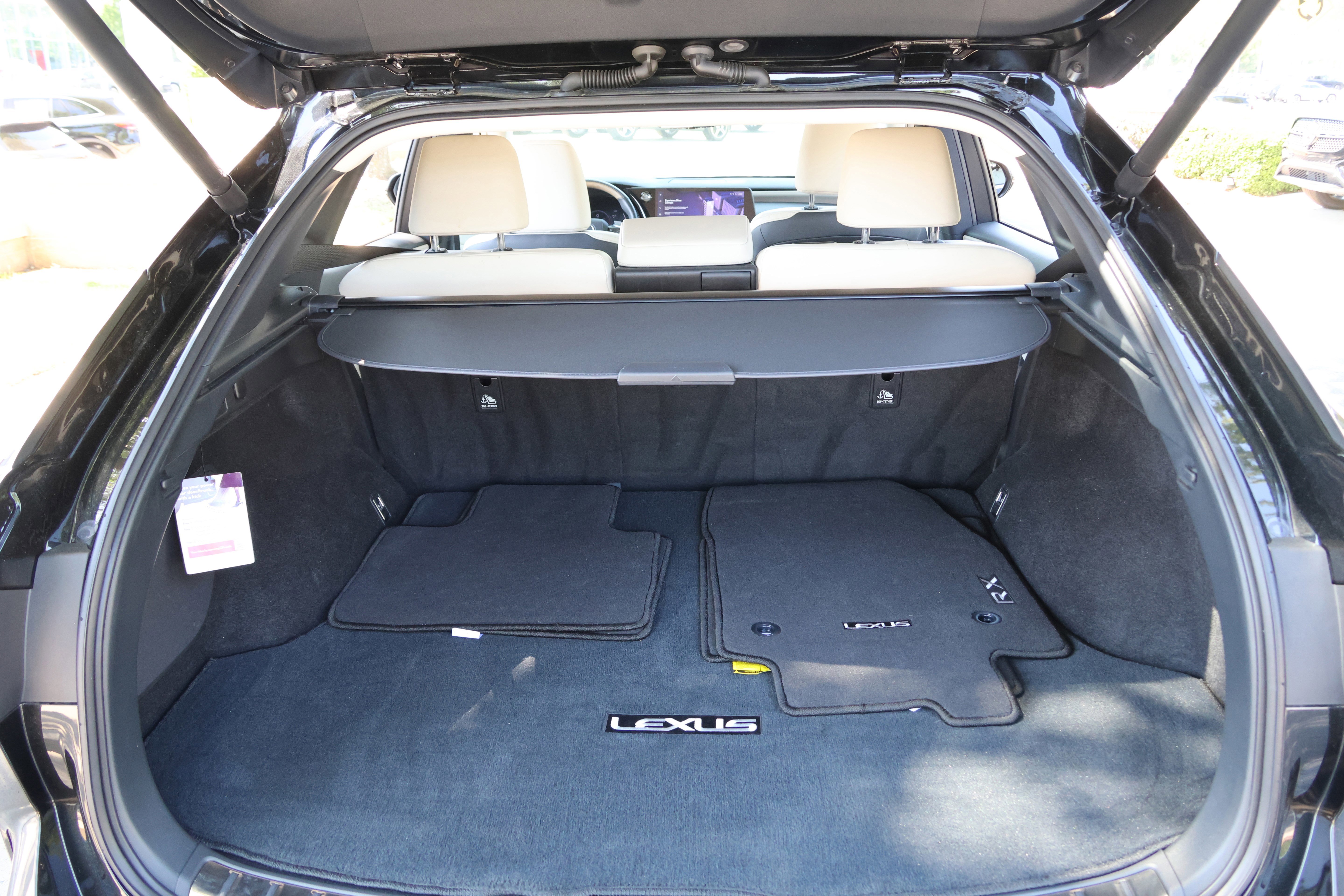 Used 2023 Lexus RX 350 Premium Plus w/ Cold Area Package AWD/4WD image 37