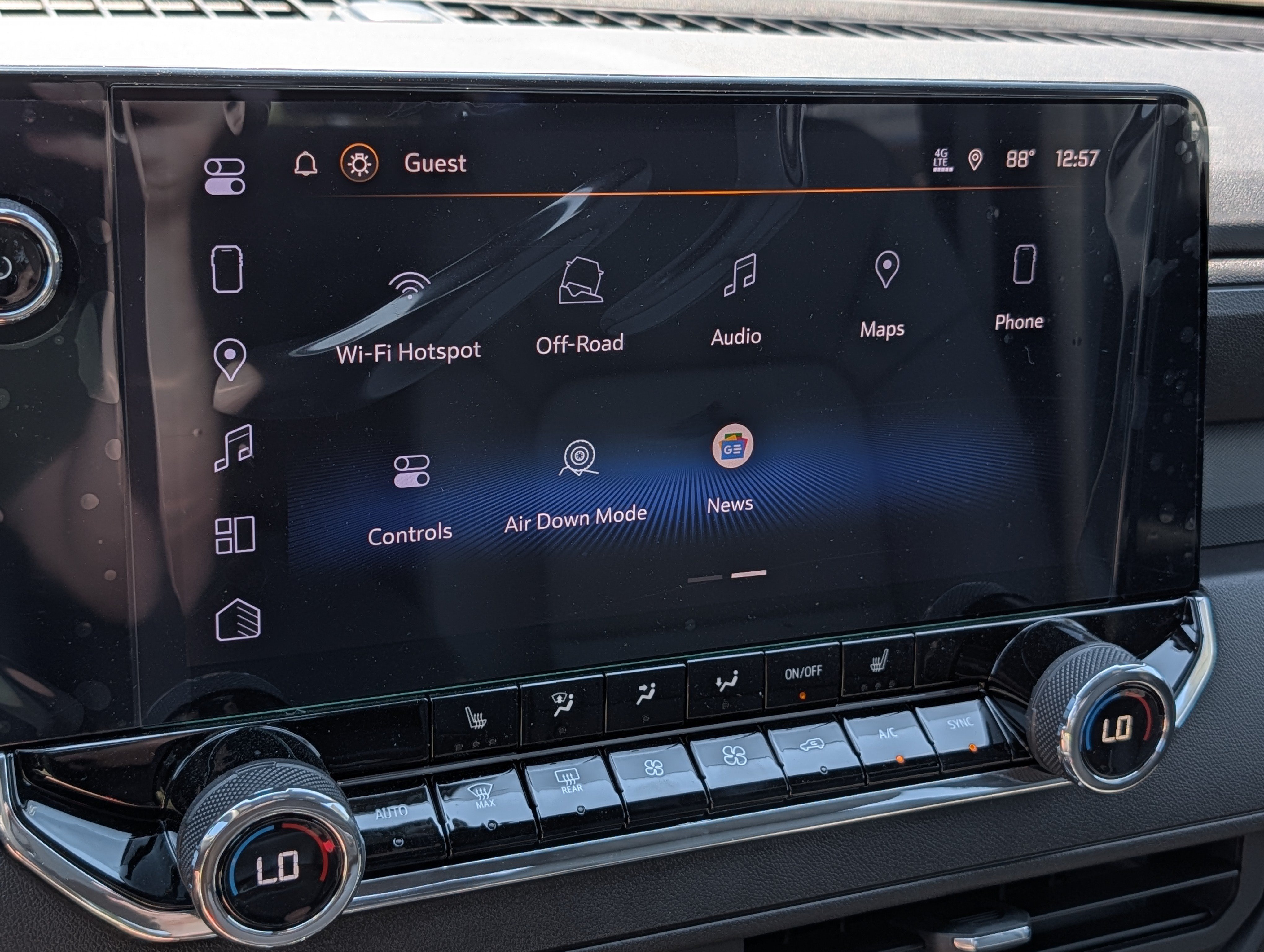 New 2026 Chevrolet Colorado Trail Boss AWD/4WD image 16