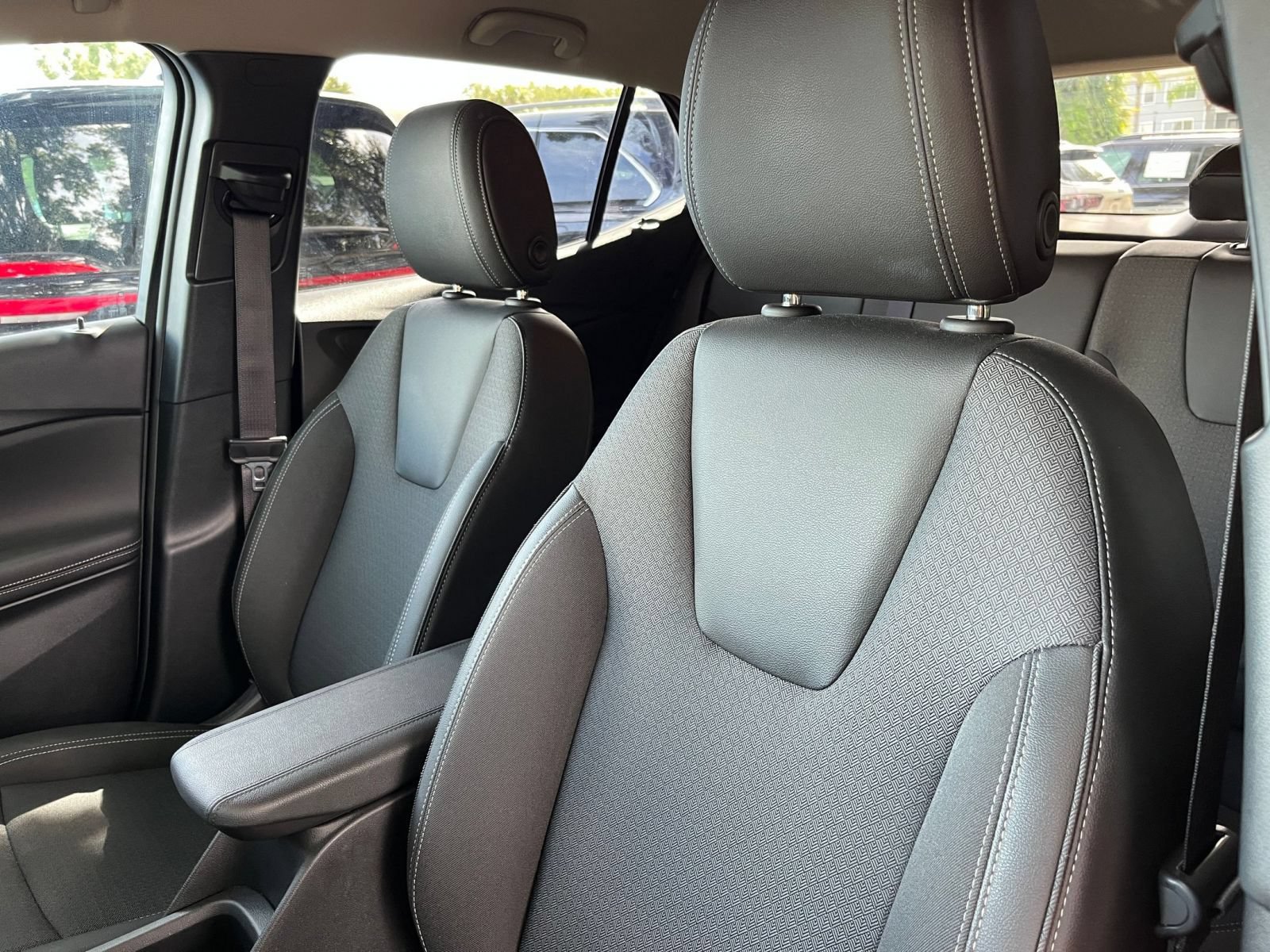 Used 2026 Buick Encore GX Preferred FWD image 33