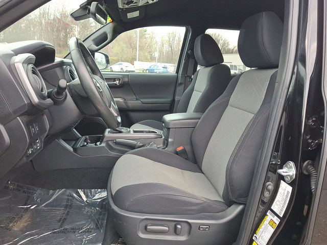 Used 2023 Toyota Tacoma TRD Off-Road w/ Advanced Technology Package image 12