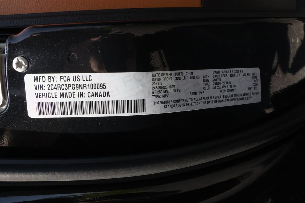 Used 2022 Chrysler Pacifica Pinnacle AWD/4WD image 41