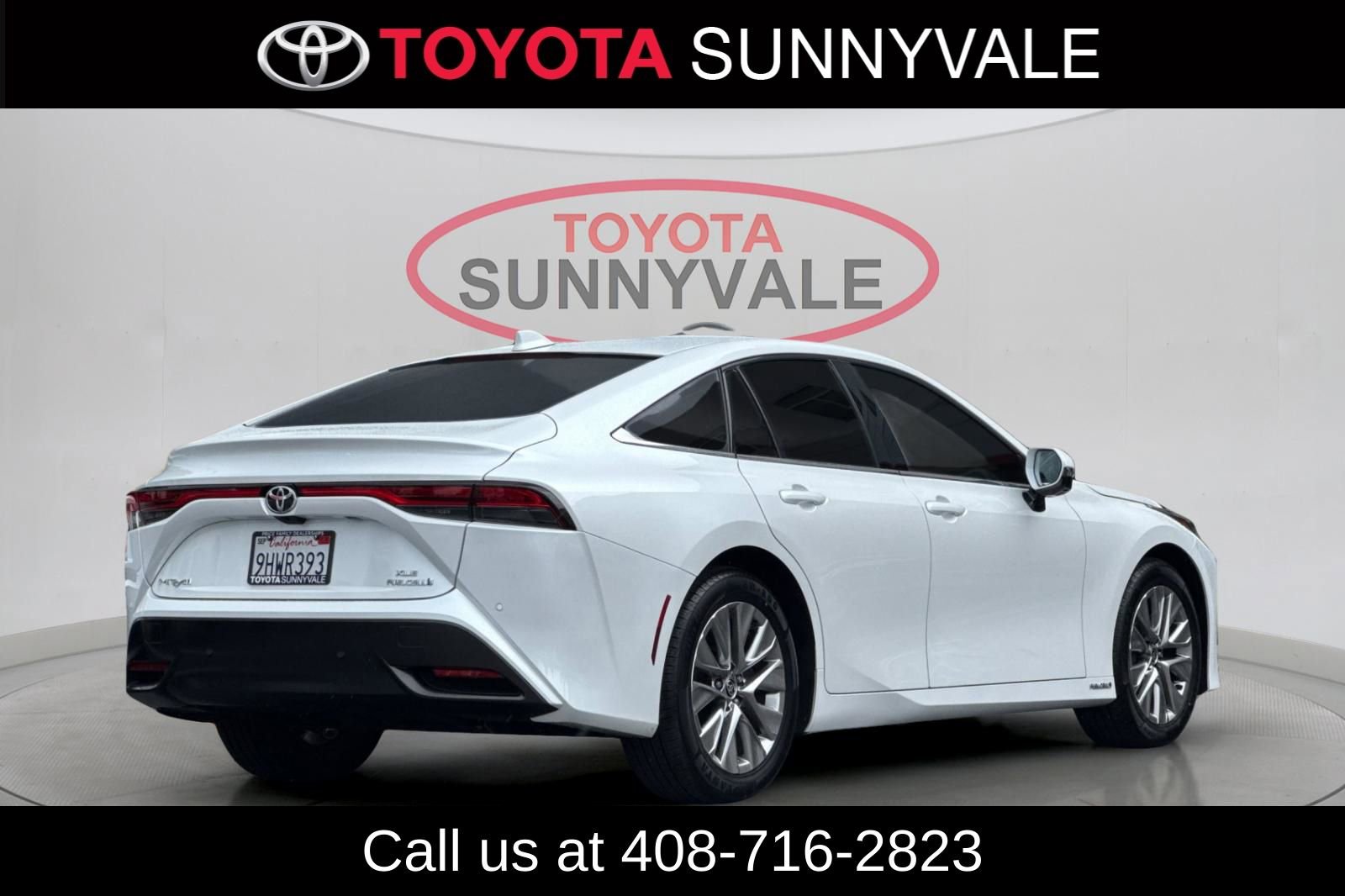 Certified 2023 Toyota Mirai w/ Advanced Technology Package RWD image 3