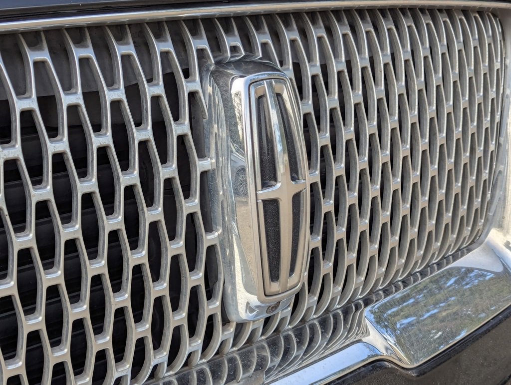 Used 2019 Lincoln Navigator L Reserve image 6