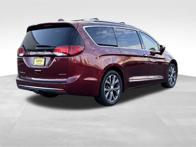 Used 2017 Chrysler Pacifica Limited w/ UConnect Theater Package image 7
