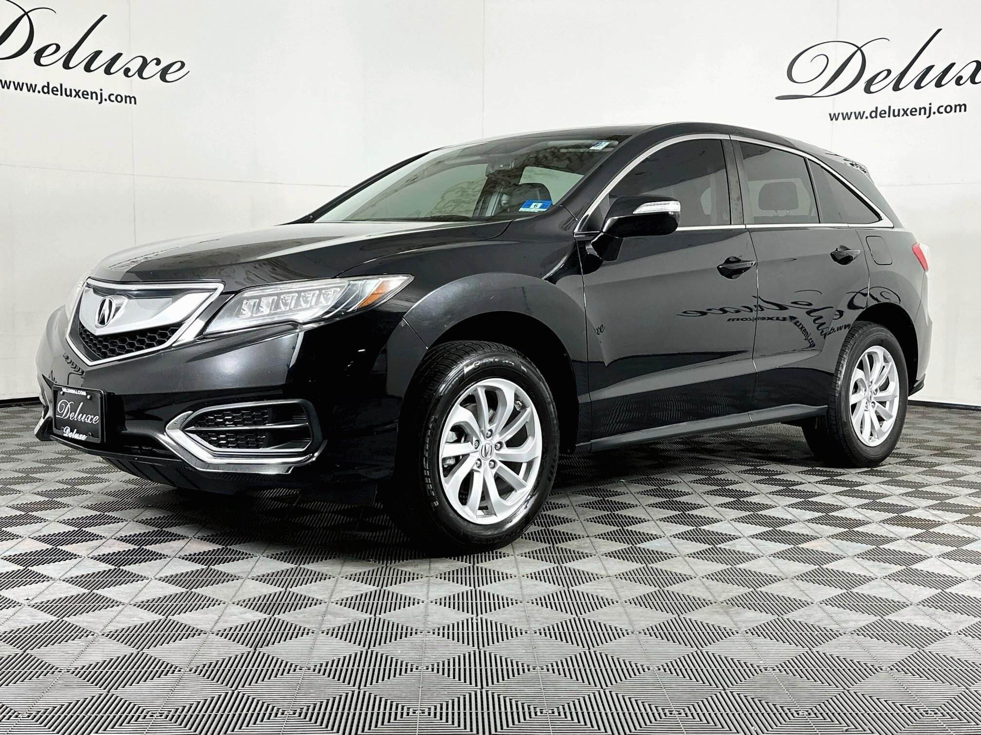 Used 2018 Acura RDX AWD image 3