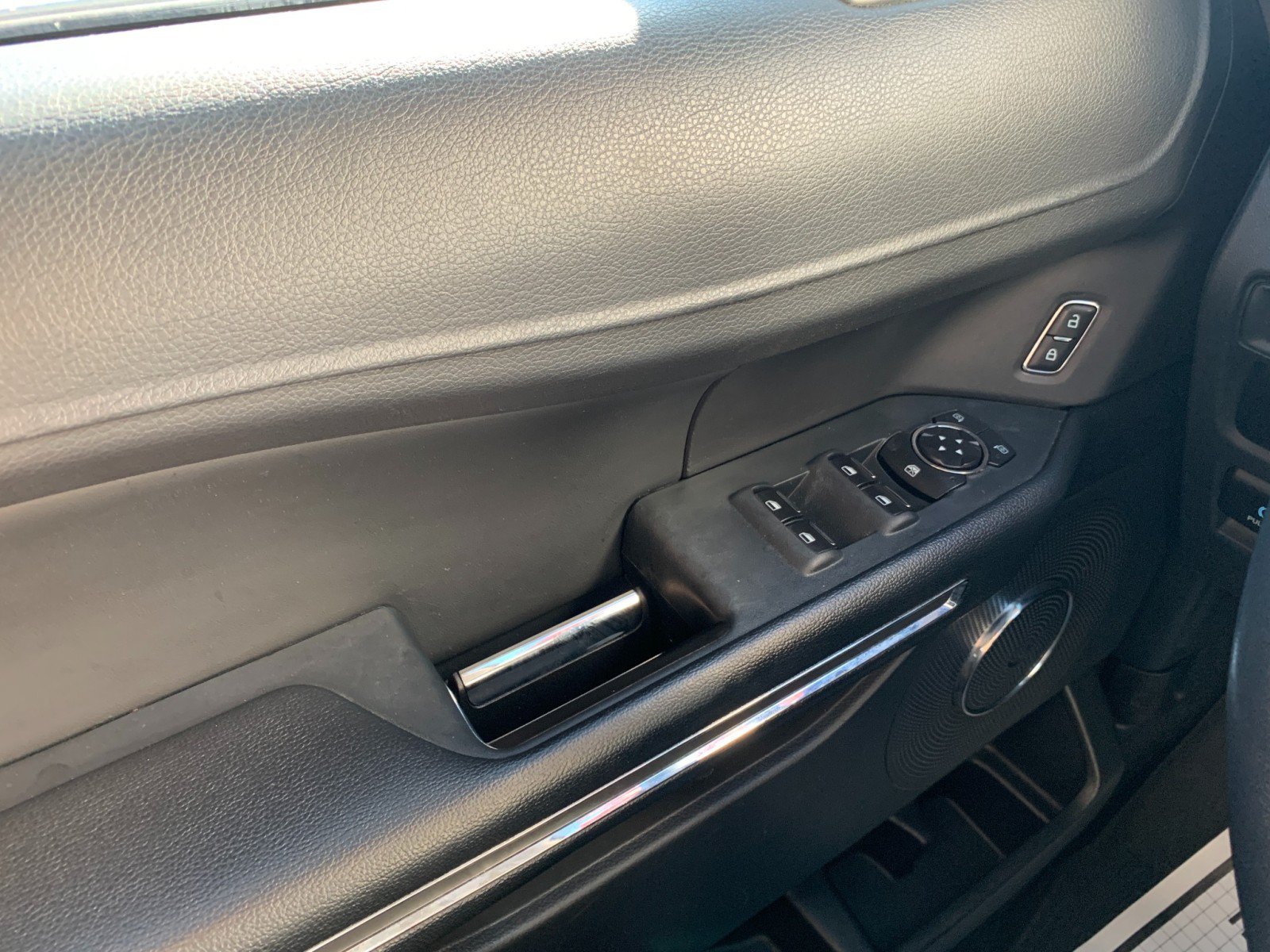Used 2023 Ford Expedition XLT AWD/4WD image 16
