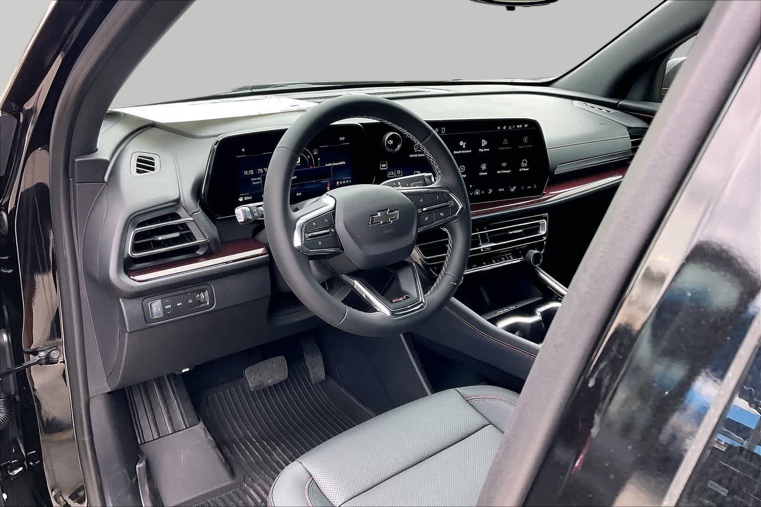 New 2026 Chevrolet Traverse Z71 w/ Driver Confidence Package AWD/4WD image 8