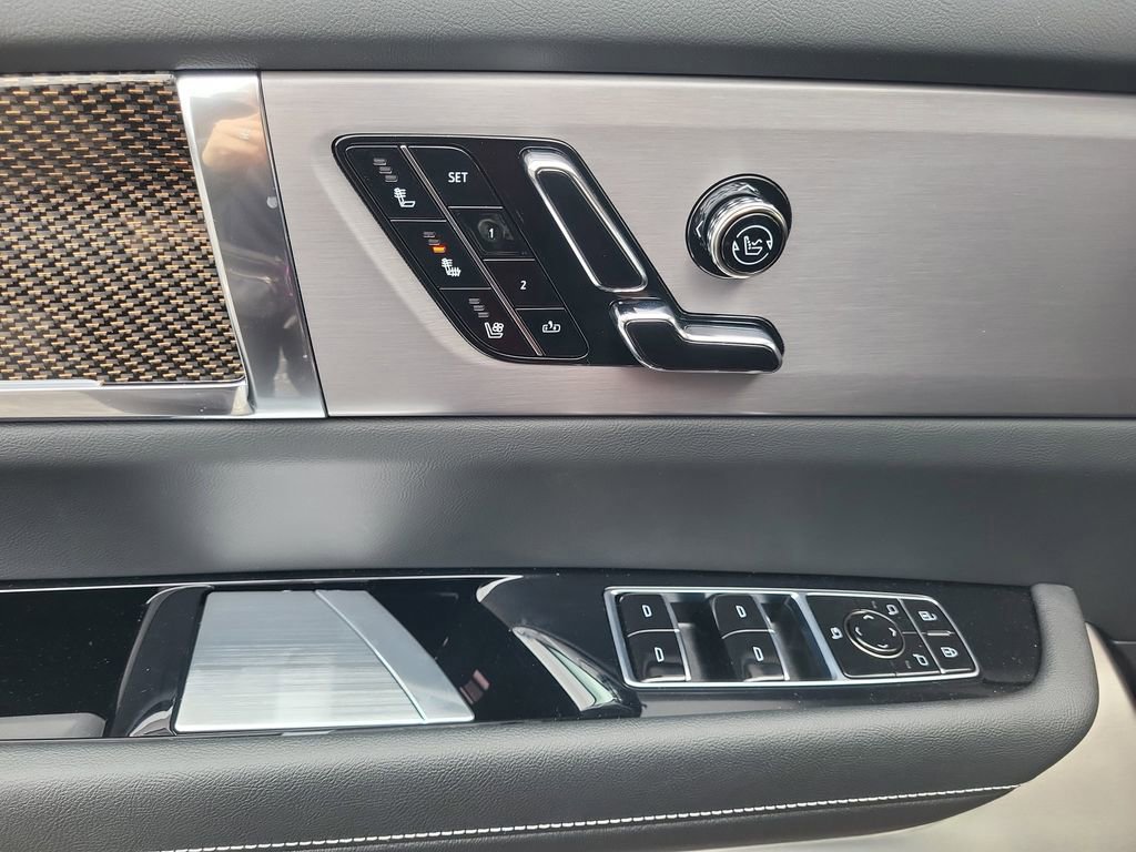 New 2026 Cadillac Vistiq Sport AWD/4WD image 14