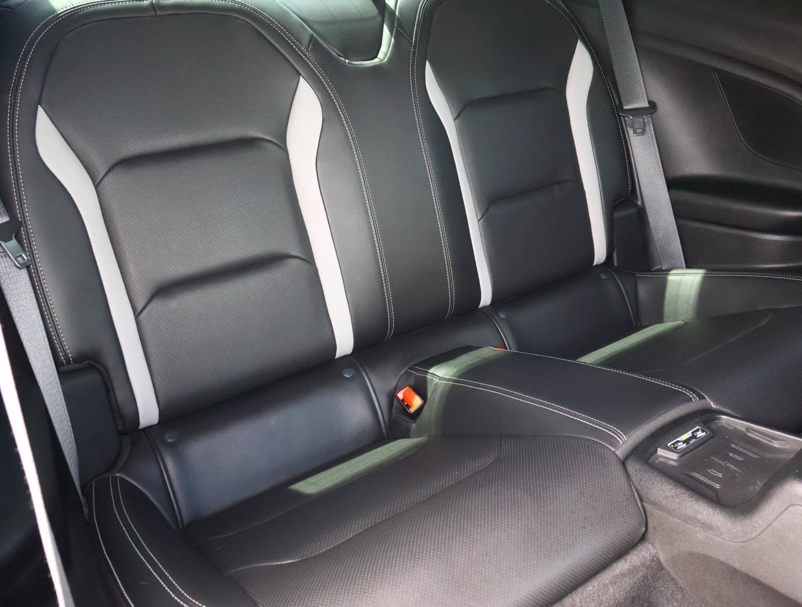 Used 2021 Chevrolet Camaro SS RWD image 20