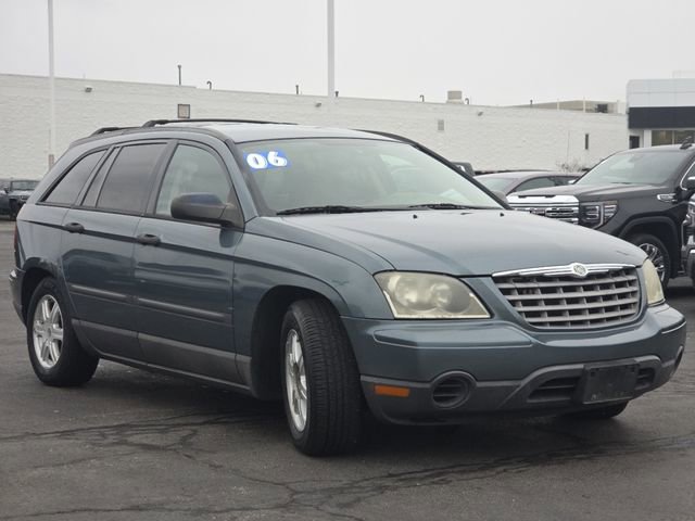 Used 2005 Chrysler Pacifica AWD w/ Cargo Convenience Group image 12