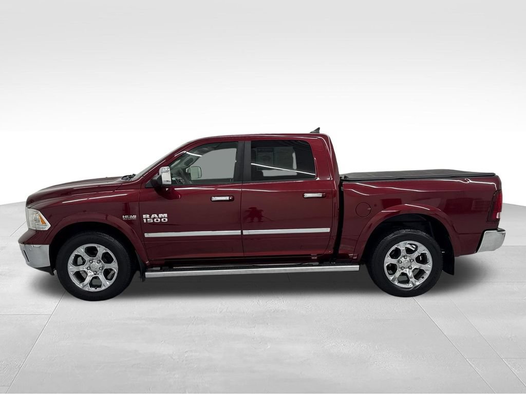 Used 2016 RAM 1500 Laramie w/ Convenience Group AWD/4WD image 4